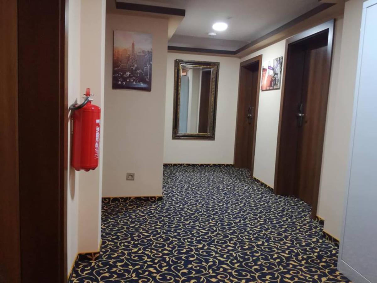 Hotel Zum Weissen Ochsen Άαλεν Εξωτερικό φωτογραφία