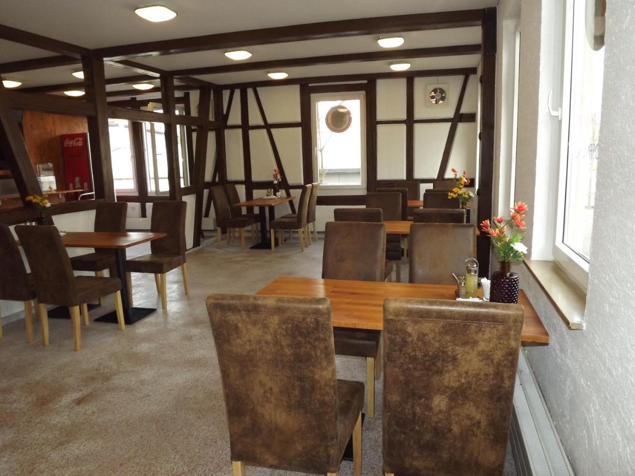 Hotel Zum Weissen Ochsen Άαλεν Εξωτερικό φωτογραφία